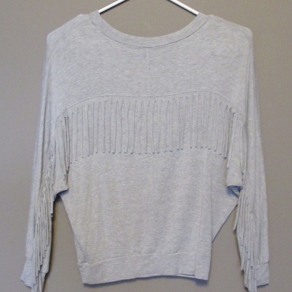 Sam & Lavi Fringe grey oversized long sleeve Top Shirt - Picture 8 of 9
